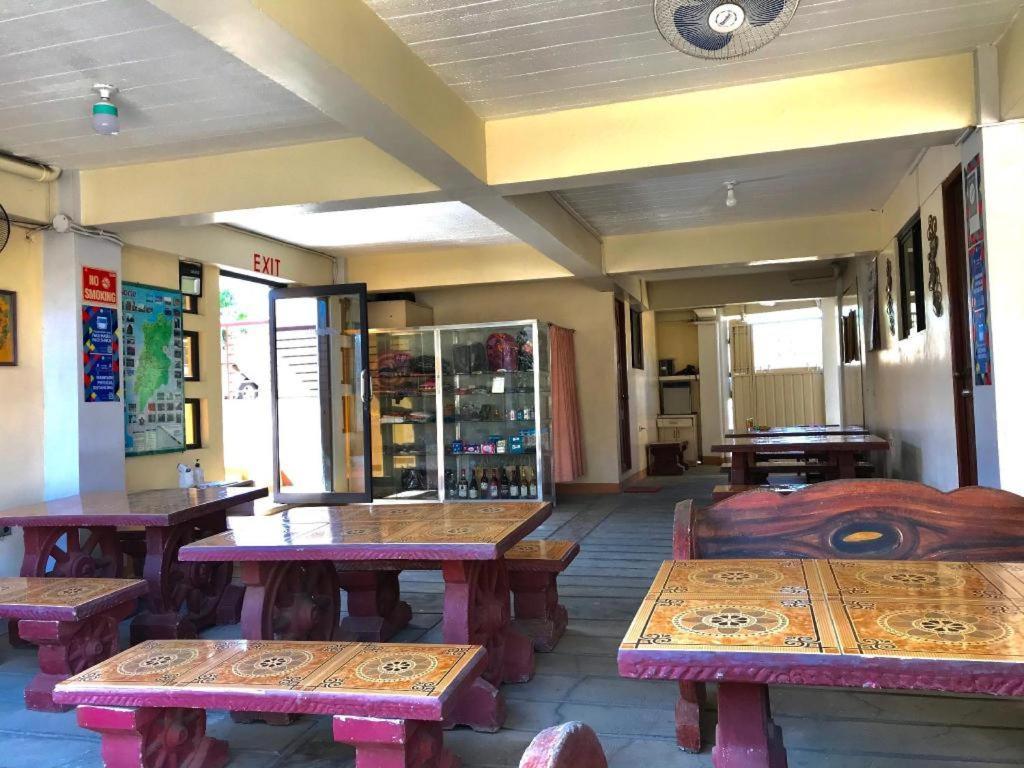 Bridgeview Hotel Laoag Exterior foto